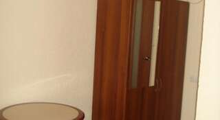 Гостиница Yantar Mini Hotel Прибрежное Двухместный номер с 2 отдельными кроватями и ванной комнатой-3
